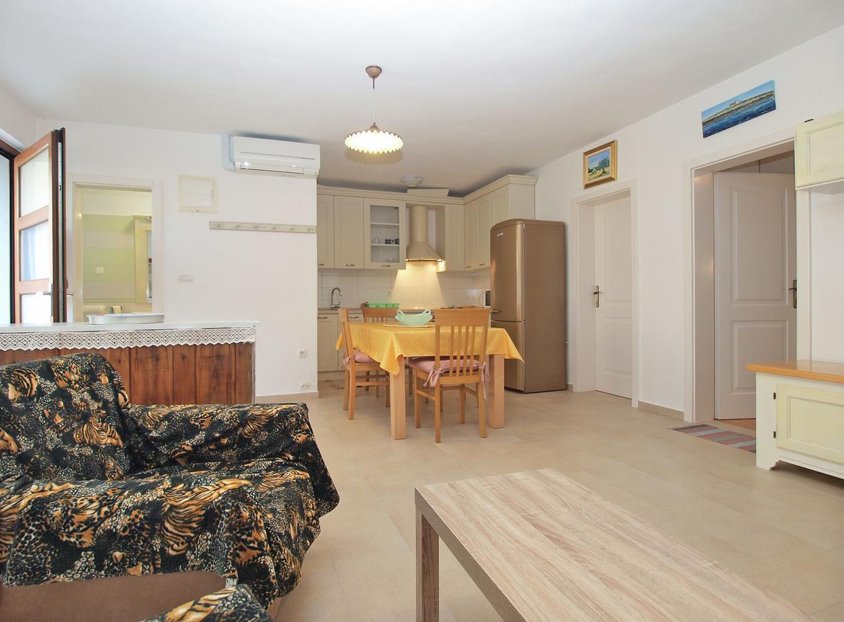 Apartments Ana 1707 Banjole Luaran gambar